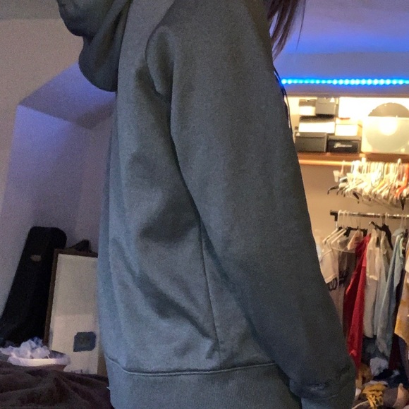 ✨Athletic Hoodie - Picture 3 of 3